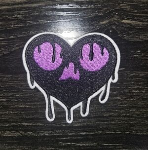 50% Off 2 Items!🌺 Lot B/A Heart-Shaped Patch with Pink Eyes #2